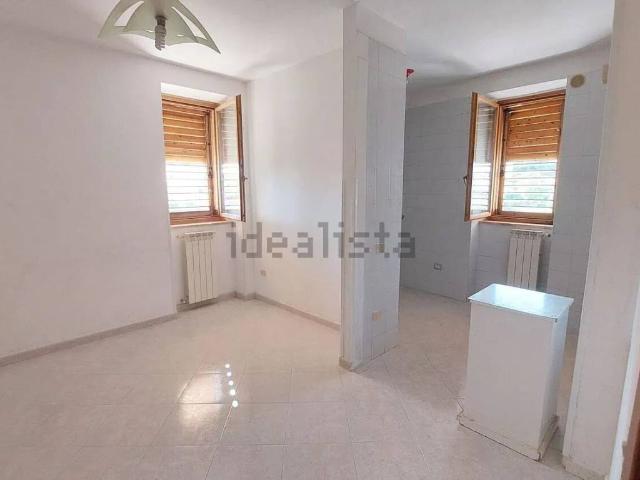 Appartamento in vendita a Eboli SA