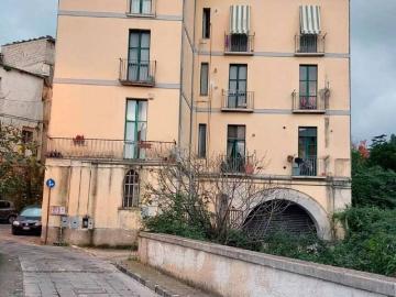 Appartamento in vendita a Eboli SA