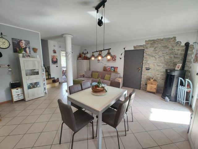 Appartamento in vendita a Edolo BS