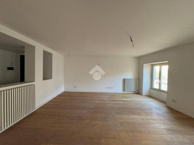 Appartamento in vendita a Edolo BS