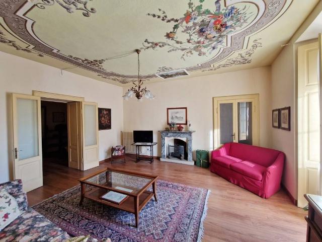 Appartamento in vendita a Edolo BS