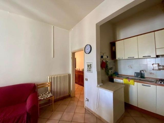APPARTAMENTO in VENDITA a EMPOLI di 4 vani