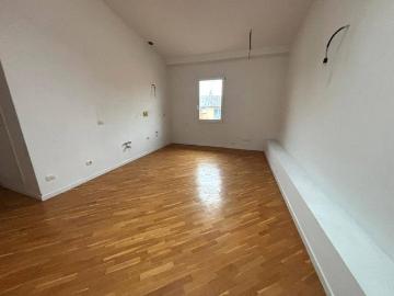 Appartamento in vendita a Empoli FI