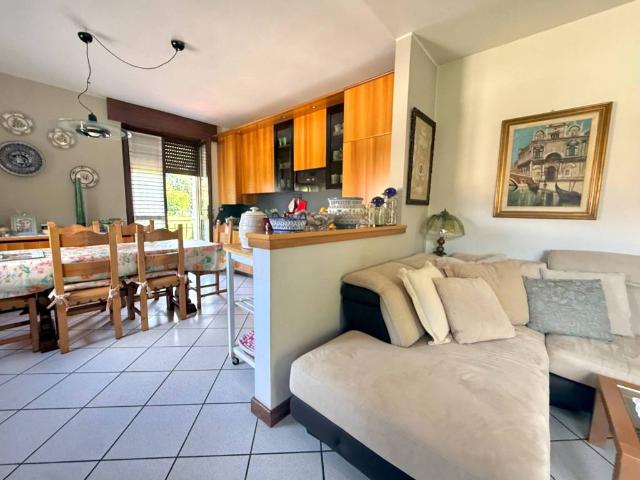 Appartamento in vendita a Endine Gaiano BG