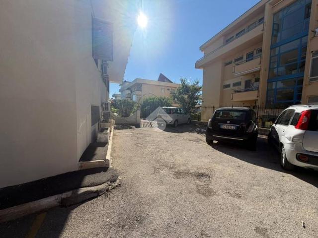 Appartamento in vendita a Ercolano NA