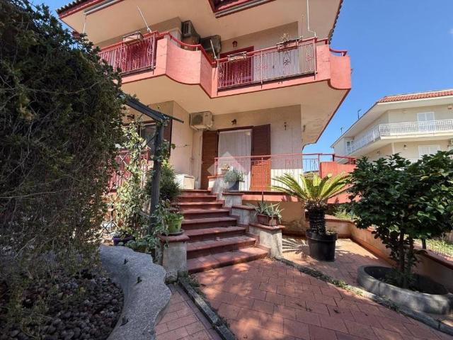 Appartamento in vendita a Ercolano NA