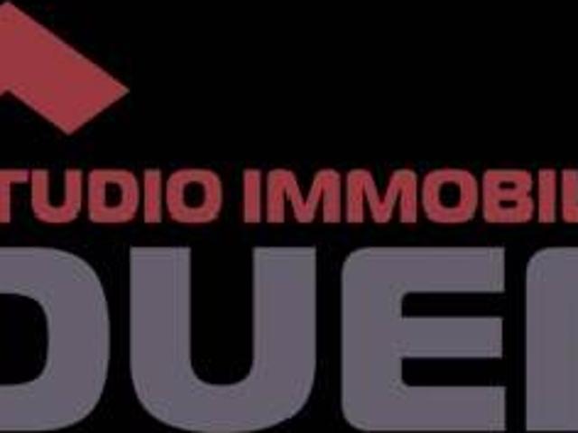 Appartamento in vendita a Erba CO