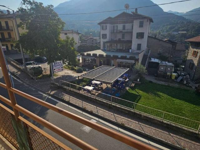 Appartamento in vendita a Esino Lario LC