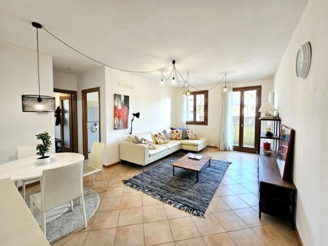 Appartamento in vendita a Este via santa lucia