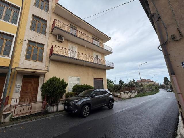 Appartamento in vendita a Furnari ME