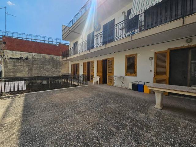 Appartamento in vendita a Furci Siculo ME