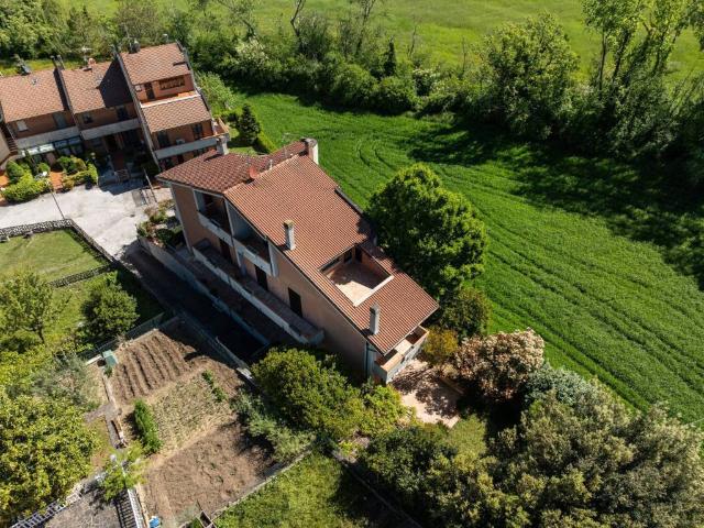 Appartamento in vendita a Fabriano AN