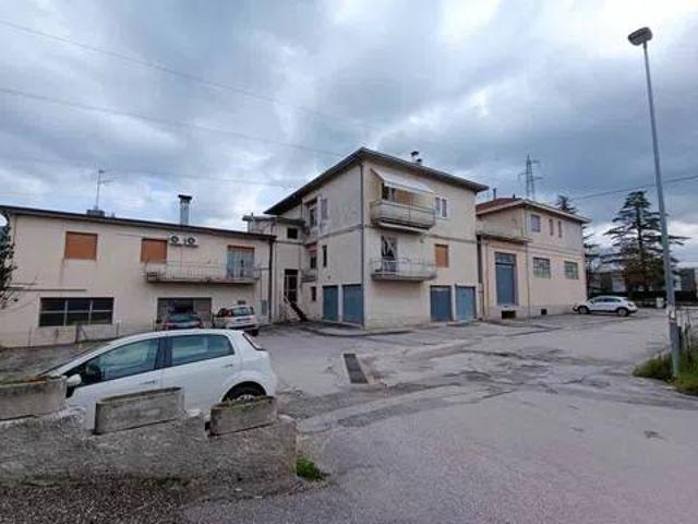 Appartamento in vendita a Fabriano AN