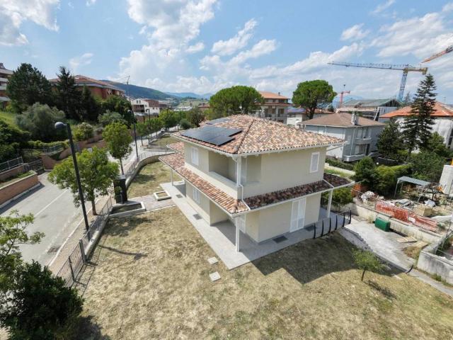 Appartamento in vendita a Fabriano AN