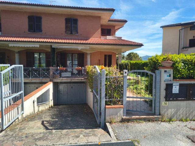 Appartamento in vendita a Fabriano AN