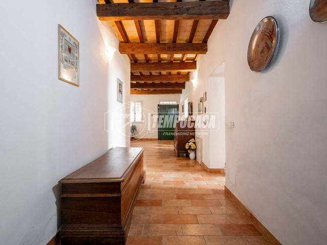 Casa indipendente in vendita a Faenza