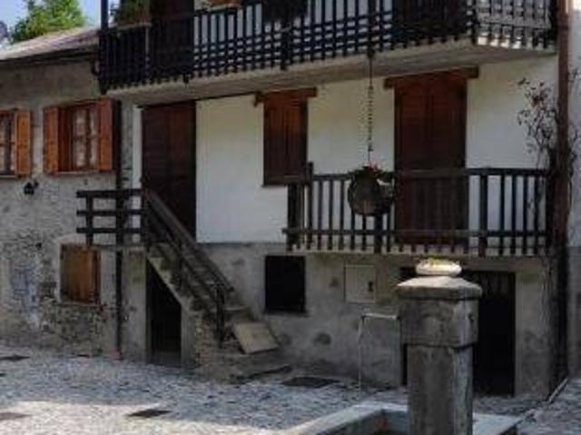 Appartamento in vendita a Faedo Valtellino SO