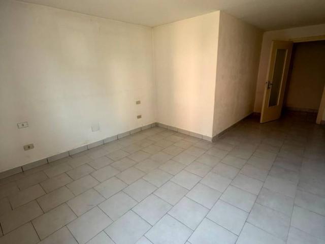 Appartamento in vendita a Faloppio CO