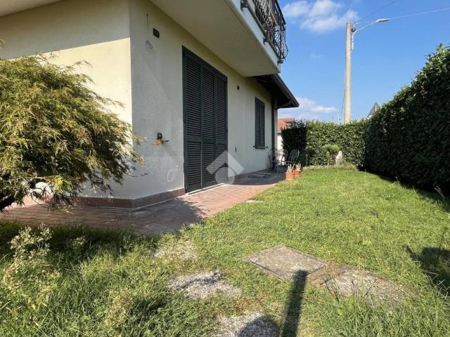 Appartamento in vendita a Faloppio CO