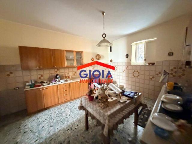 Appartamento in vendita a Falciano del Massico CE
