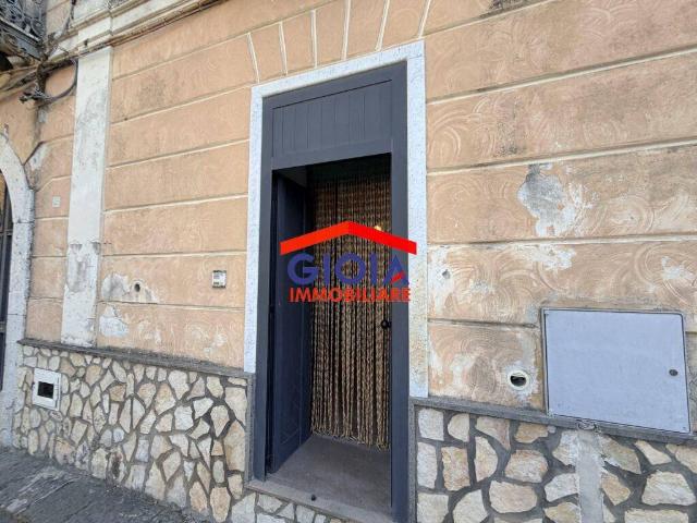Appartamento in vendita a Falciano del Massico CE