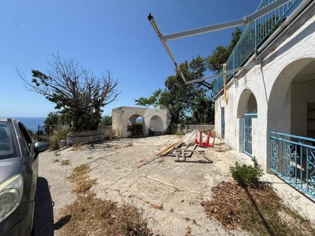 Appartamento in vendita a Falconara Albanese CS