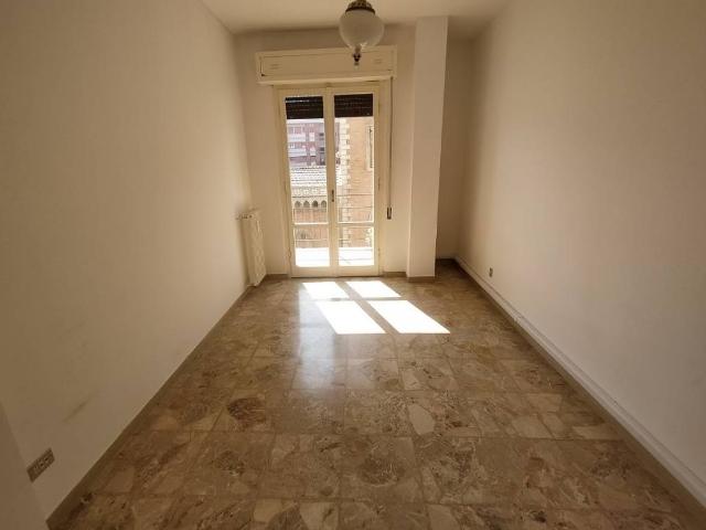 Appartamento in vendita a Falconara Marittima AN