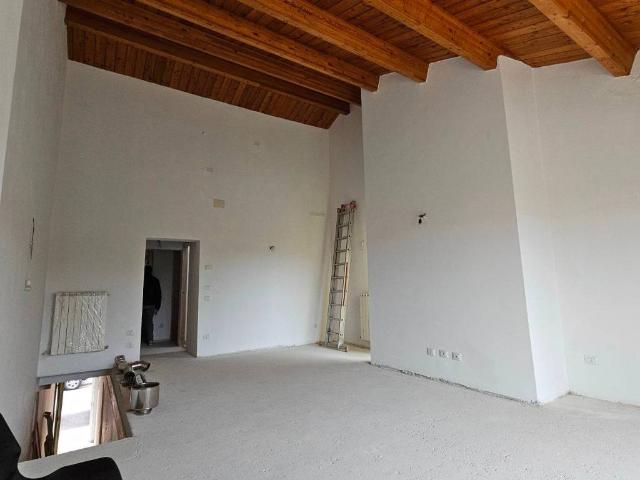 Appartamento in vendita a Falconara Marittima AN