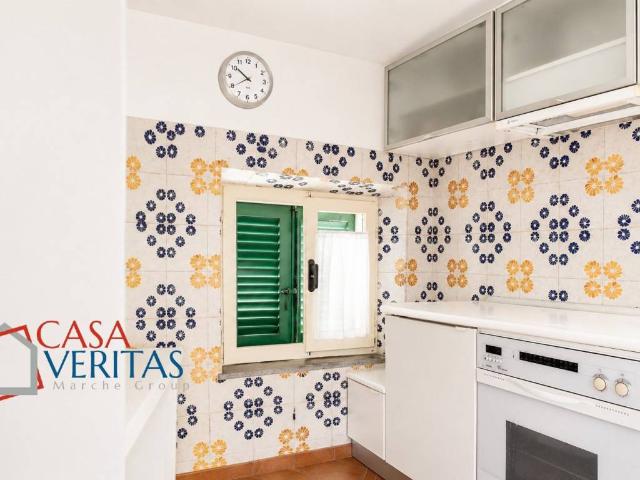 Appartamento in vendita a Falconara Marittima AN