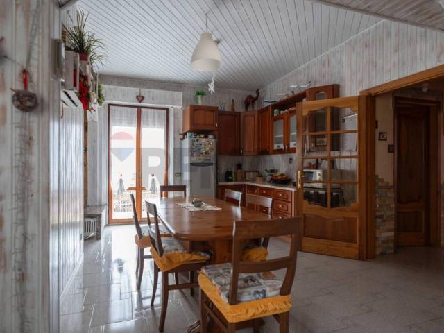 Appartamento in vendita a Falconara Marittima AN