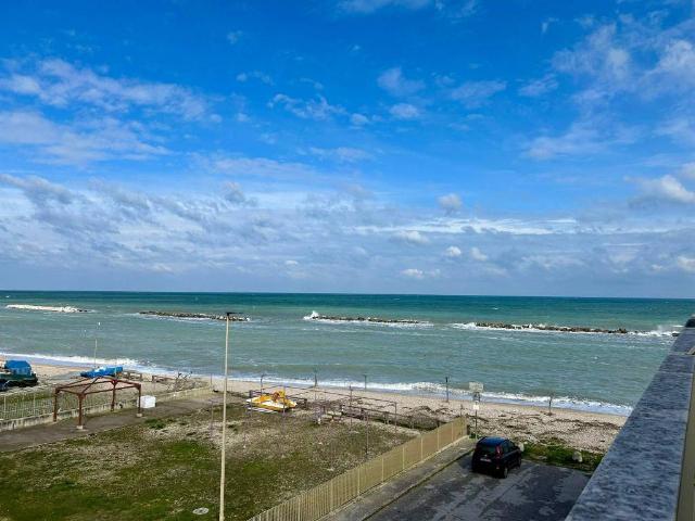 Appartamento in vendita a Falconara Marittima AN