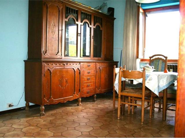 Appartamento in vendita a Falconara Marittima AN