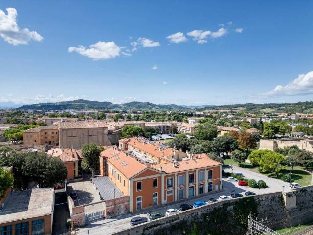 Appartamento in vendita a Fano via Nolfi, 3, Centro Storico