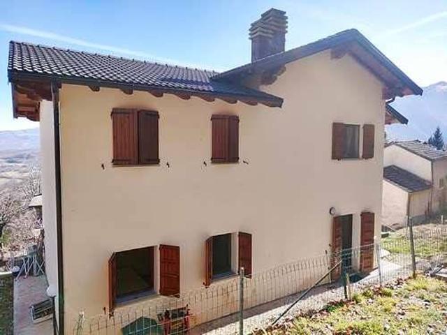 Appartamento in vendita a Fanano MO