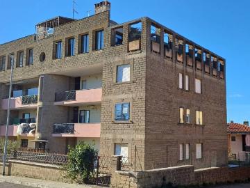 Appartamento in vendita a Farnese VT
