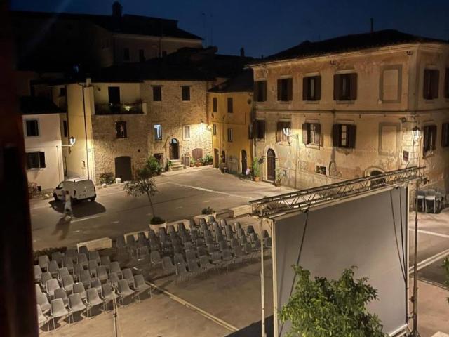 Appartamento in vendita a Fara in Sabina RI