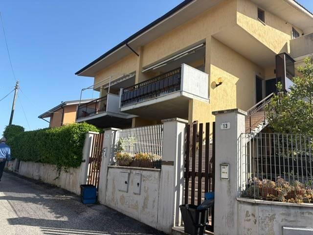 Appartamento in vendita a Fara in Sabina RI