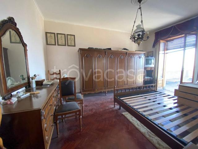 Appartamento in vendita a Fara in Sabina via dei Villini, 24