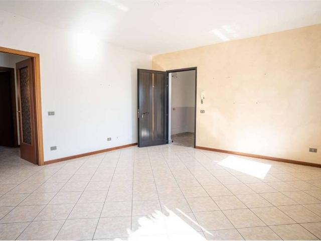 Appartamento in vendita a Fara Novarese NO