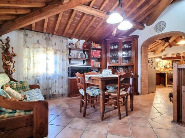 Appartamento in vendita a Fauglia PI