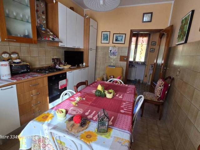 Appartamento in vendita a Favria via Caporal Cattaneo, 28
