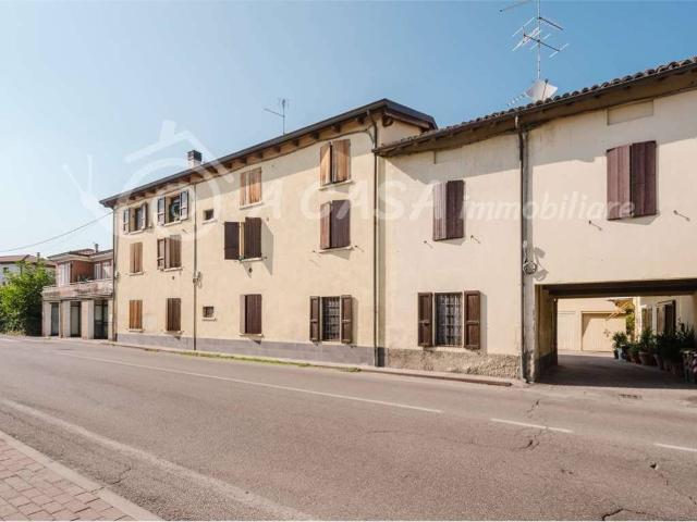 Appartamento in vendita a Felino PR