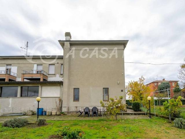 Appartamento in vendita a Felino PR