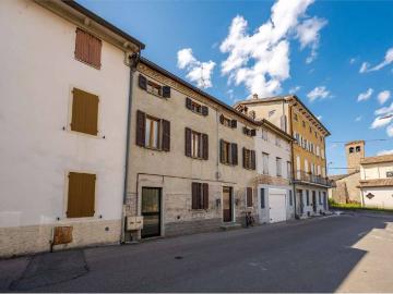 Appartamento in vendita a Felino PR
