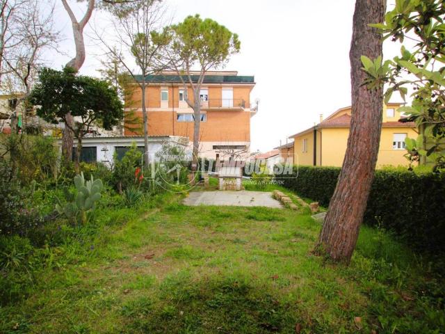 Appartamento in vendita a Fermo FM