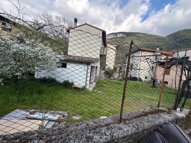 Appartamento in vendita a Ferentillo TR