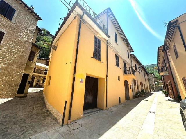 Appartamento in vendita a Ferentillo TR