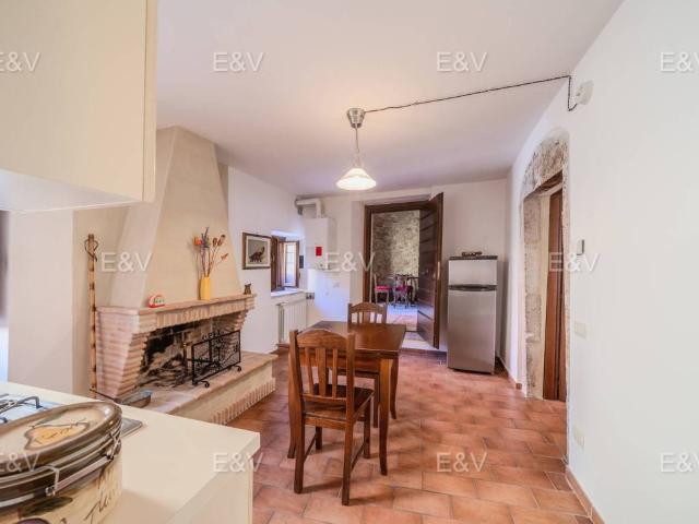 Appartamento in vendita a Ferentillo TR