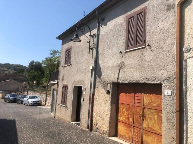 Appartamento in vendita a Ferentino FR