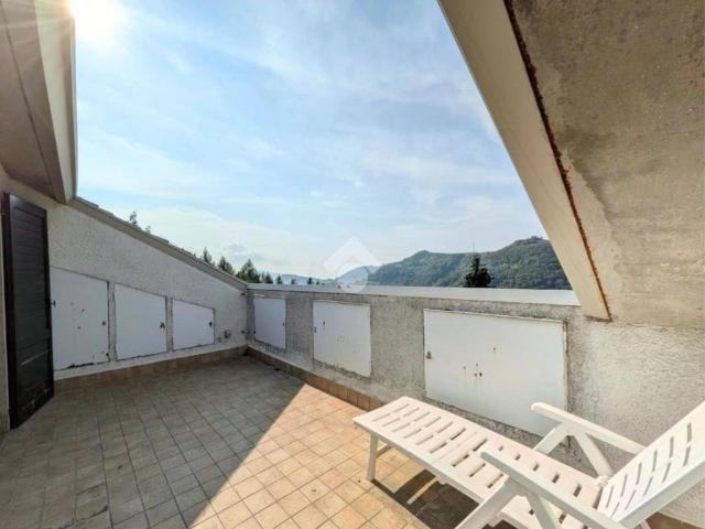 Appartamento in vendita a Ferrara di Monte Baldo VR